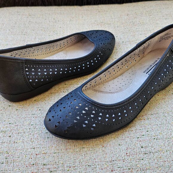 Cliffs by White Mountain Flats Women 7.5 Comfort ballet Black Shoes - Picture 2 of 14